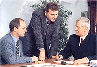 Einkaufsleiter Jens Lehmann, Produktionsleiter Uwe Ahrendt und Gesch�ftsf�hrer Hartmut Knothe (v.l.n.r.)